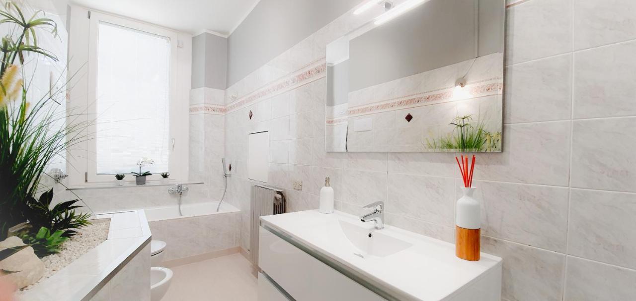 Charming Apartment Central Station Milánó Kültér fotó